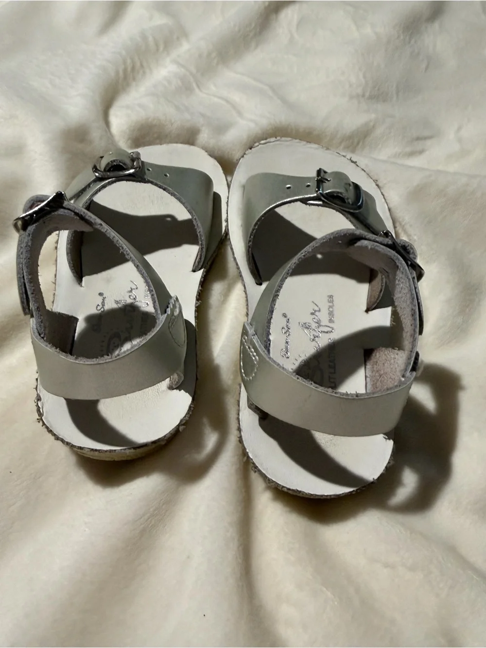 Saltwater Sun San Surfer Silver Kids Buckle Sandals Shoes Silver Size 8
